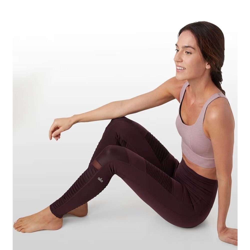 ALO Yoga High-Waist Moto Legging in Deep Burgundy Oxblood XXS